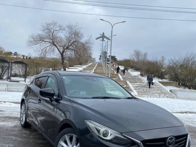 Mazda 3